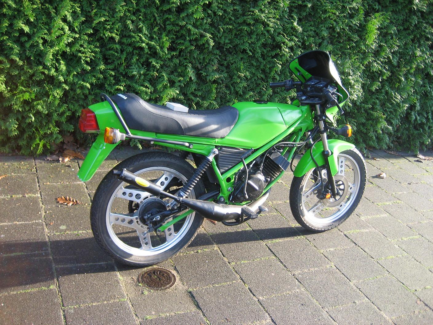 MB achter 1 klein.JPG