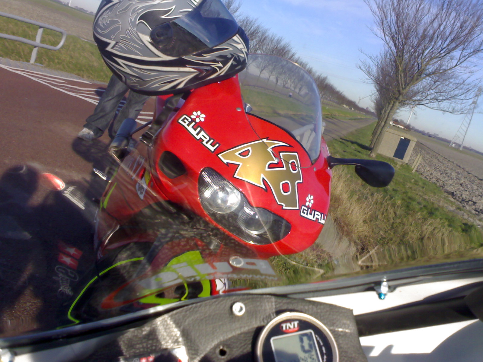 100220081215.jpg
