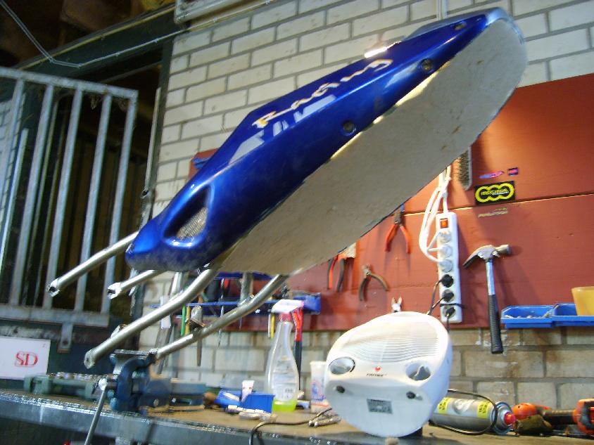 S6006499_small.jpg