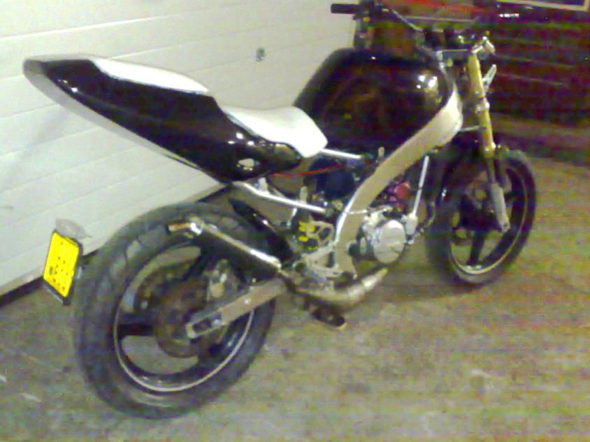 010320091069_small.jpg