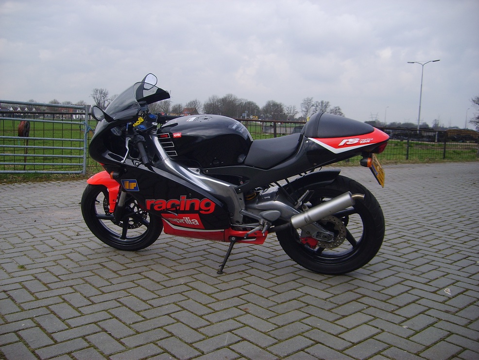 S6001712.JPG