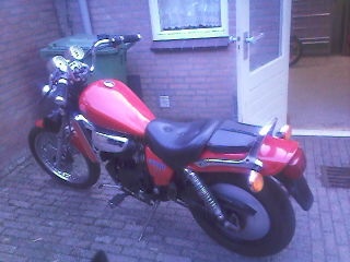 Aprilia Red Rose 1989.jpg