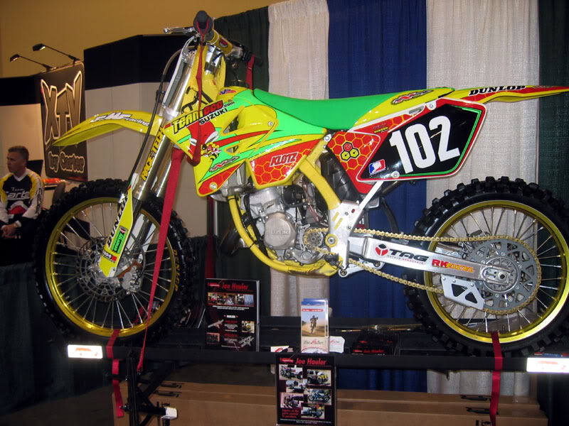 team ecc rm graphics.jpg
