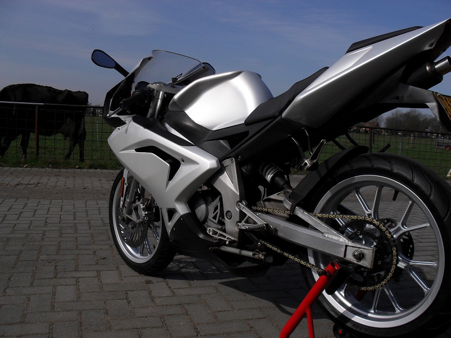 rs 5.jpg