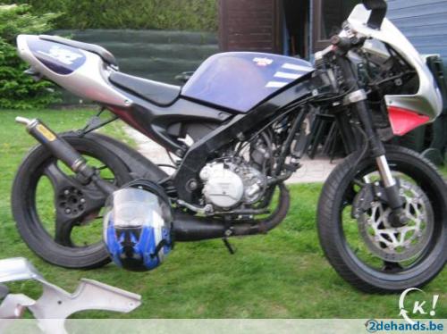 96700253_2-3-aprilia-schakelbrommers-1997.jpg