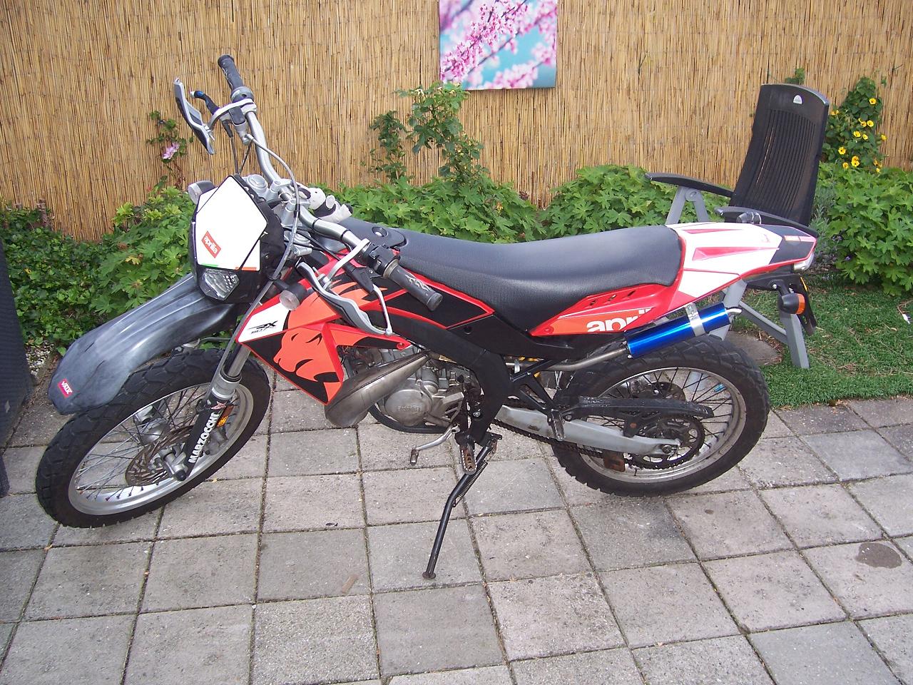 foto's brommer 001.JPG