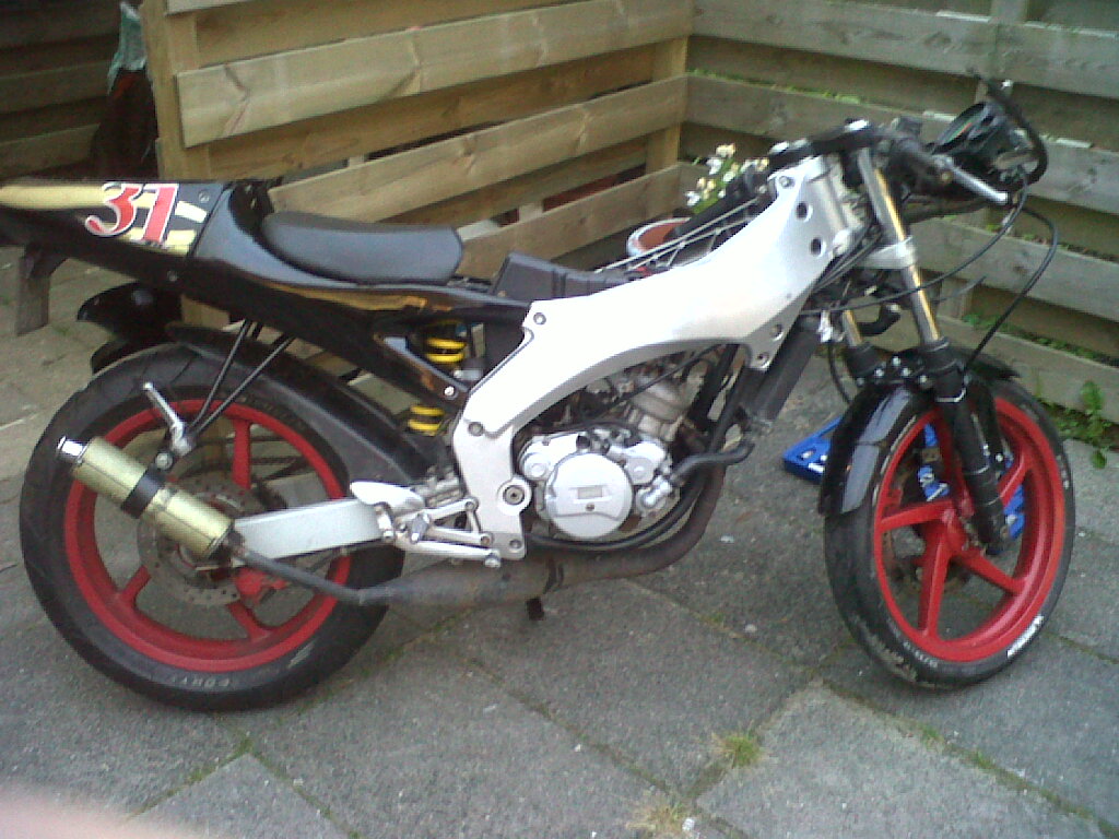 IMG00797-20120804-2057.jpg